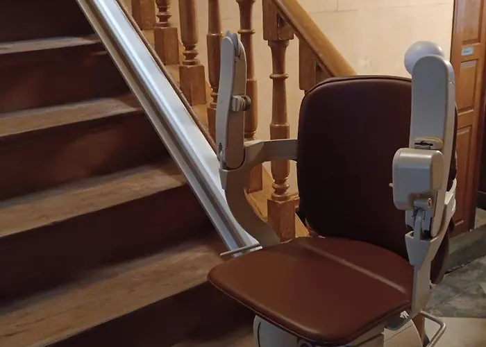 6 Roosevelt Str Hotel