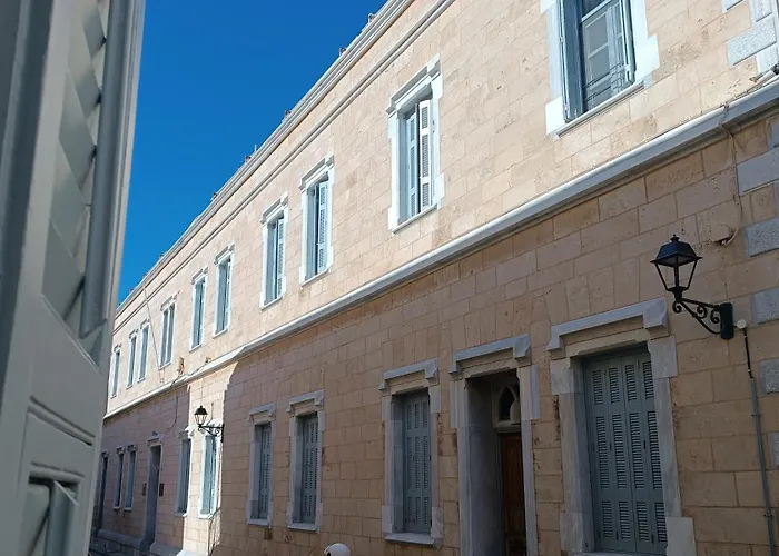 6 Roosevelt Str Ermoupoli