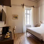 6 Roosevelt Str * Hermópolis