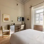 Hotel 6 Roosevelt Str