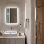 6 Roosevelt Str Hotel