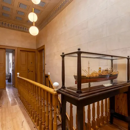 6 Roosevelt Str * Hermópolis