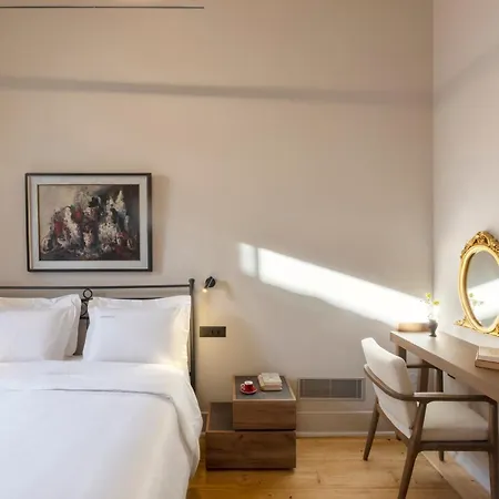 Hotel 6 Roosevelt Str Ermoupoli
