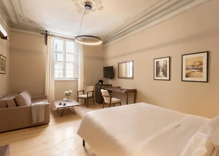 Hotel 6 Roosevelt Str Ermoupoli